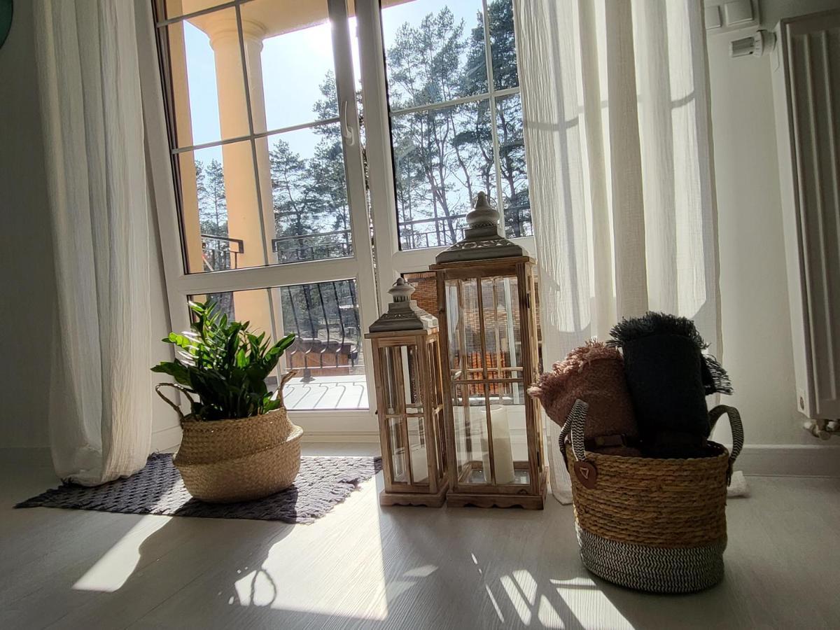 Apartament Przy Jeziorze 博尔内苏利诺沃 外观 照片