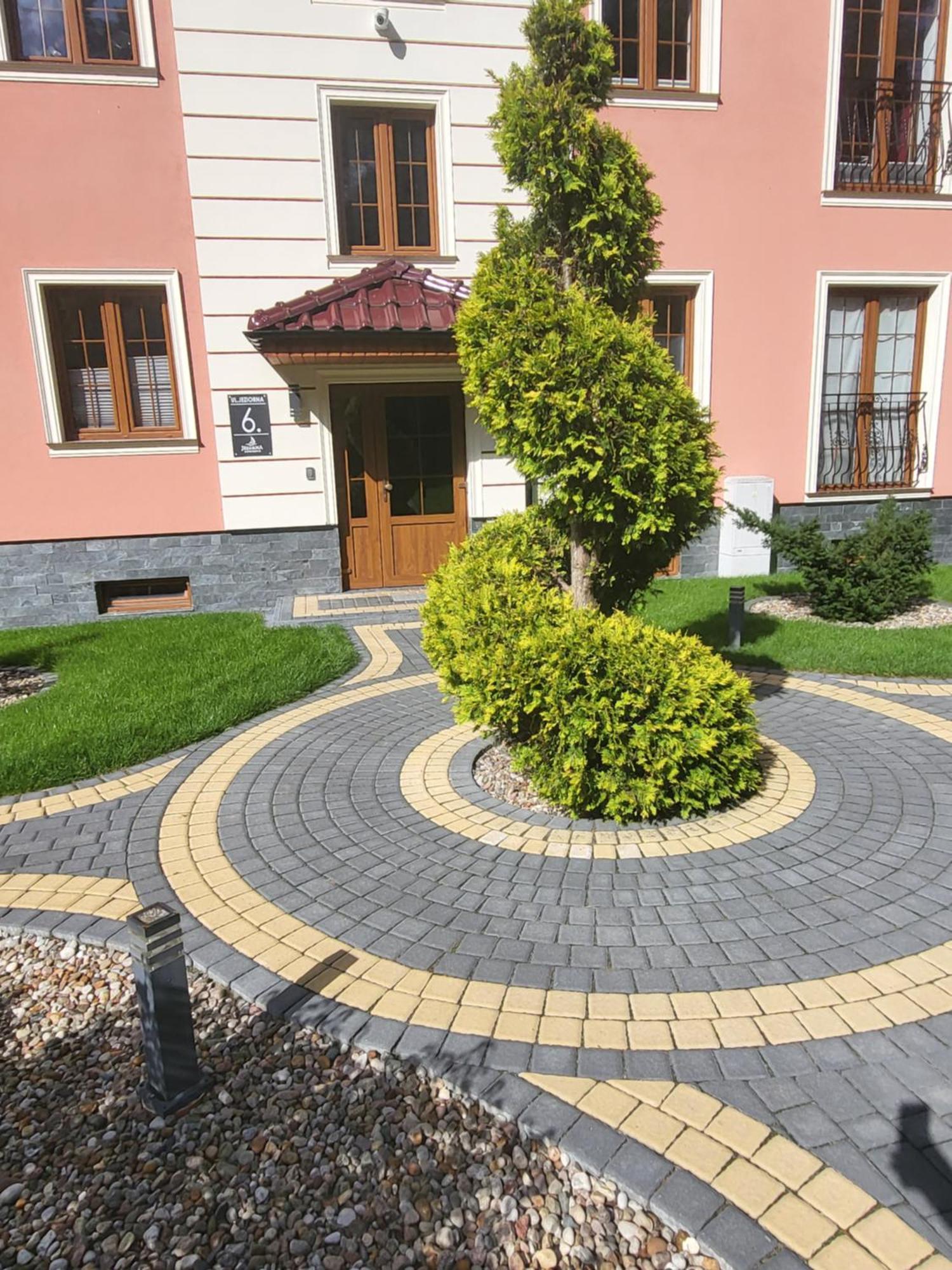 Apartament Przy Jeziorze 博尔内苏利诺沃 外观 照片